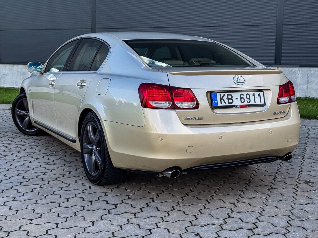 LEXUS GS 300