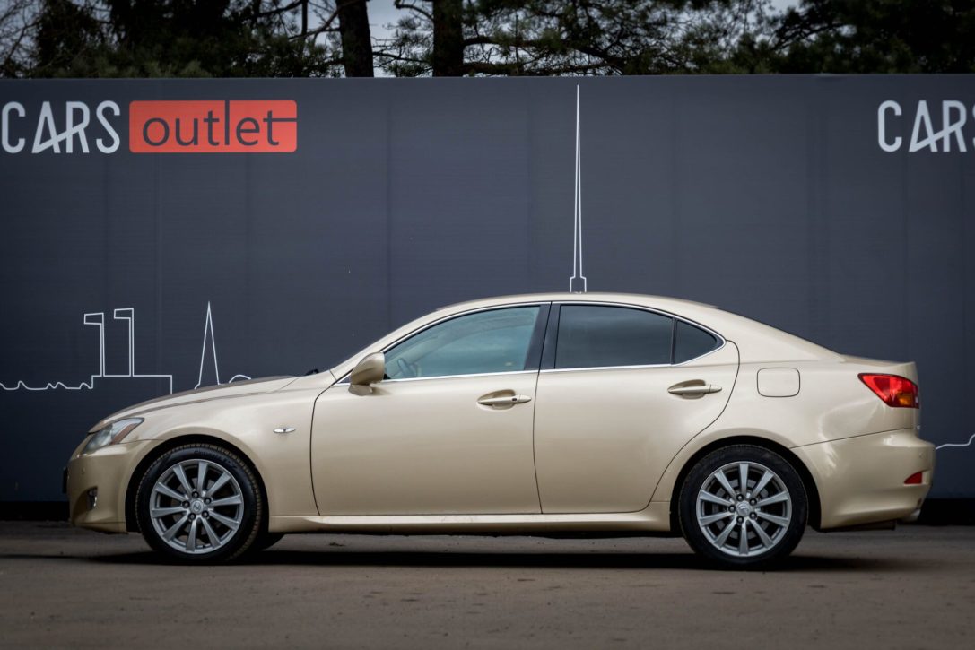 LEXUS IS 250