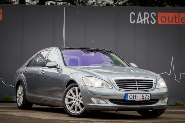 MERCEDES BENZ S320