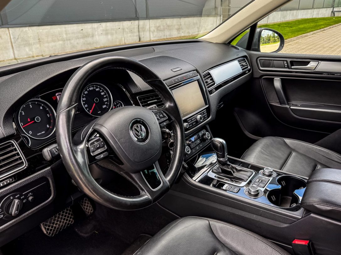 VW TOUAREG
