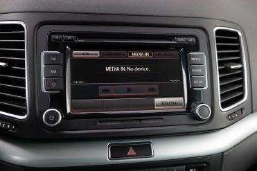 VW SHARAN