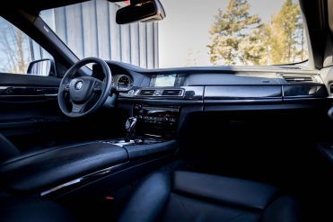 BMW 730
