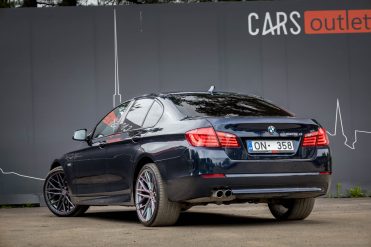BMW 525