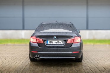 BMW 525