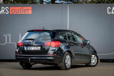 OPEL ASTRA SPORTS TOURER