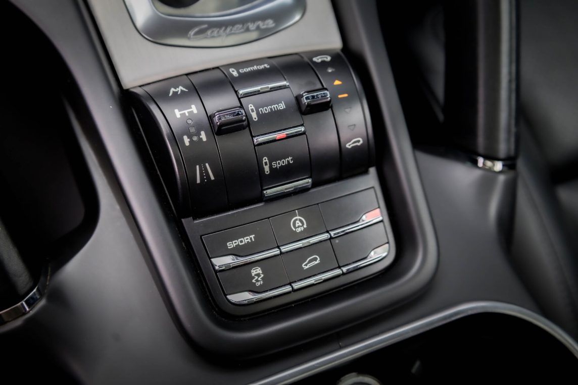 PORSCHE CAYENNE DIESEL