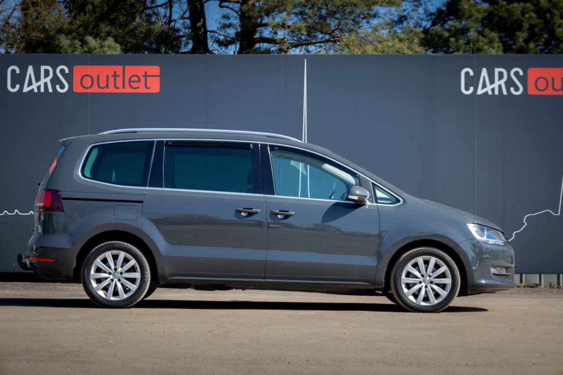 VW SHARAN