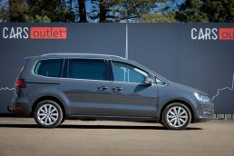 VW SHARAN
