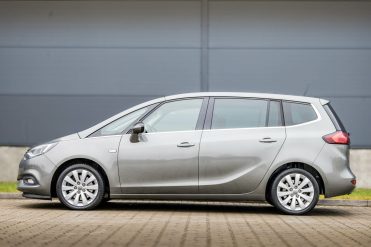 OPEL ZAFIRA TOURER