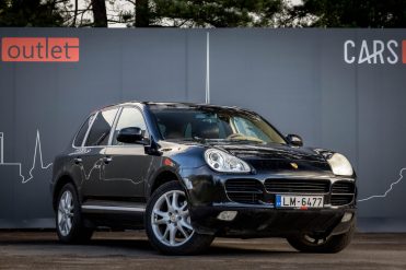 PORSCHE CAYENNE S
