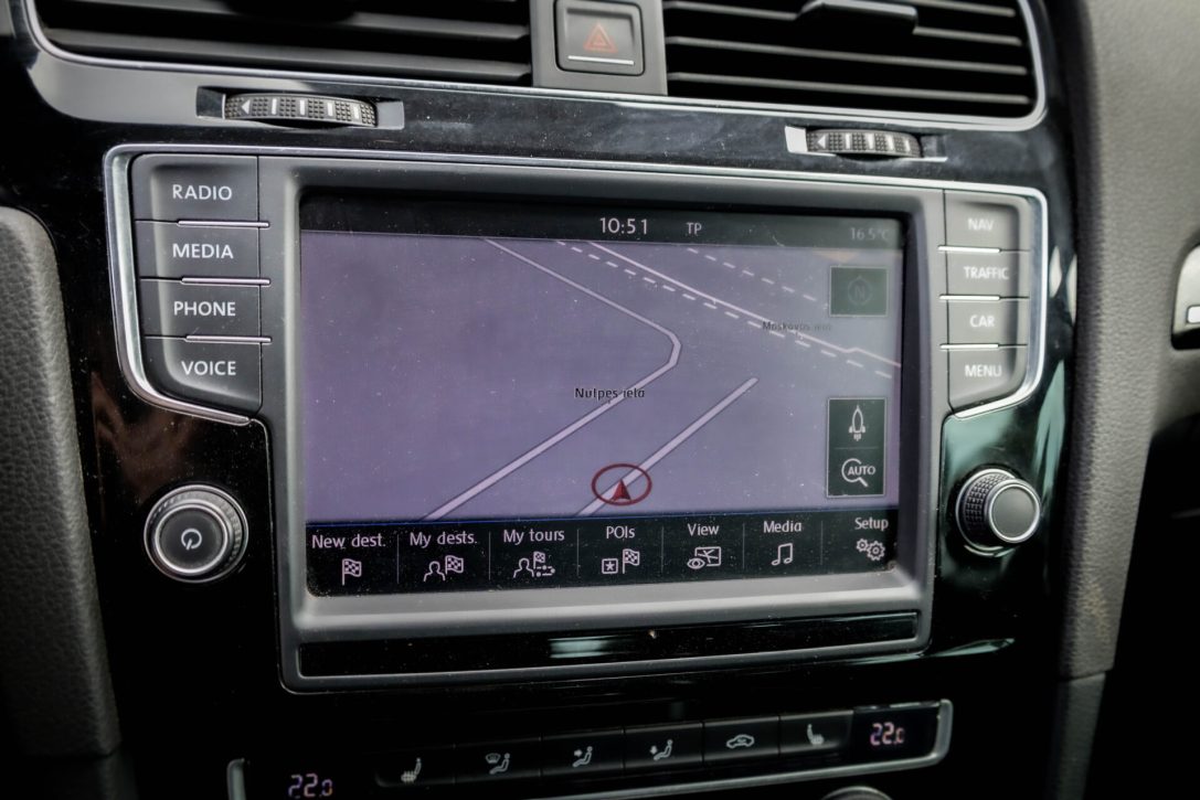 VW GOLF