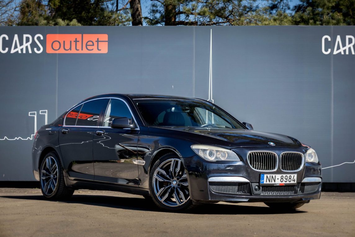 BMW 730