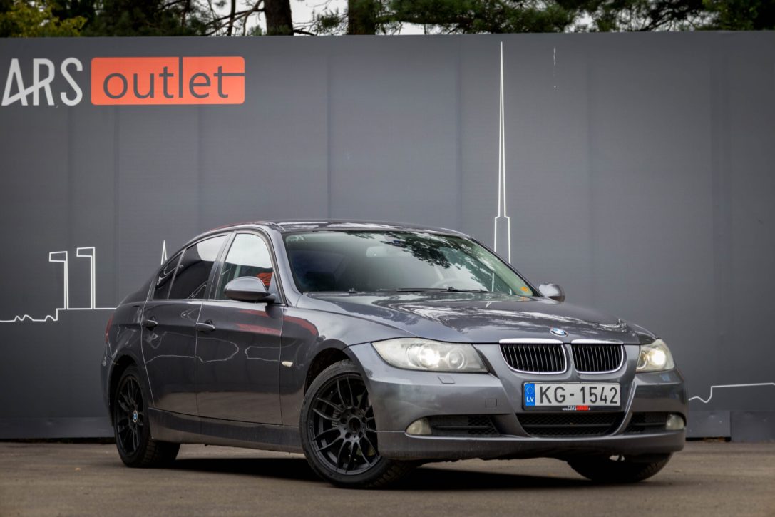 BMW 320