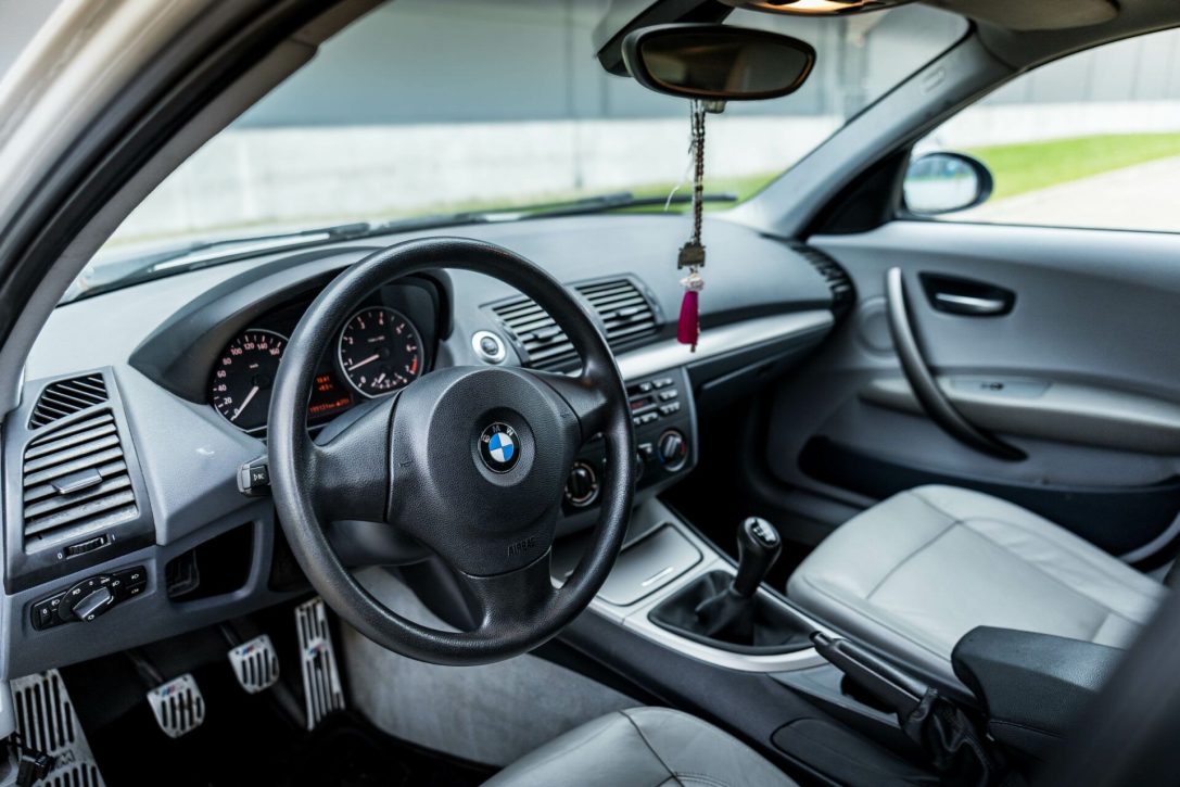 BMW 120
