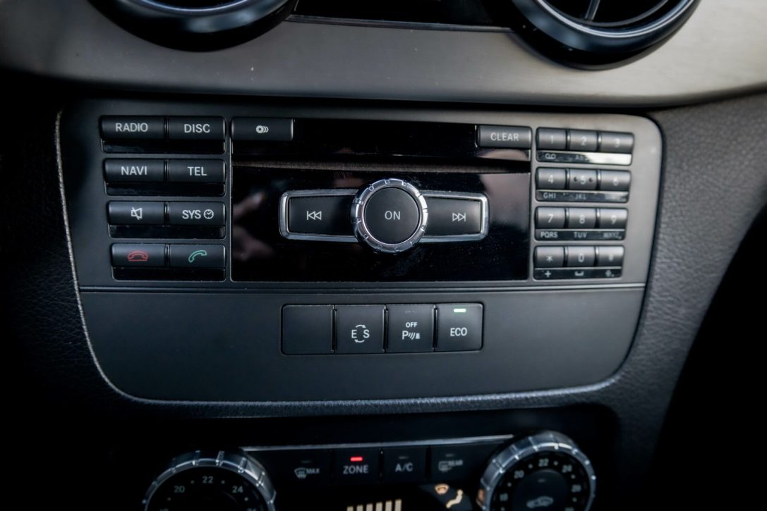 MERCEDES BENZ GLK 220