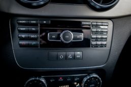 MERCEDES BENZ GLK 220