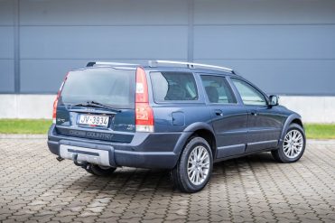 VOLVO XC70