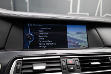 BMW 740