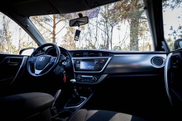 TOYOTA AURIS
