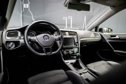 VW GOLF