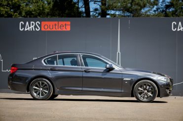 BMW 525