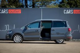 VW SHARAN