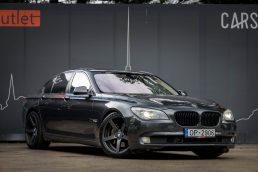 BMW 730