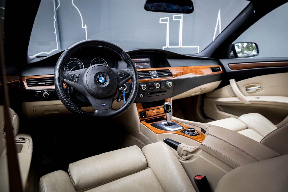 BMW 525