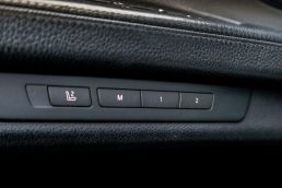 BMW 730
