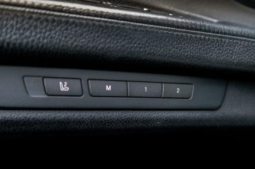 BMW 730
