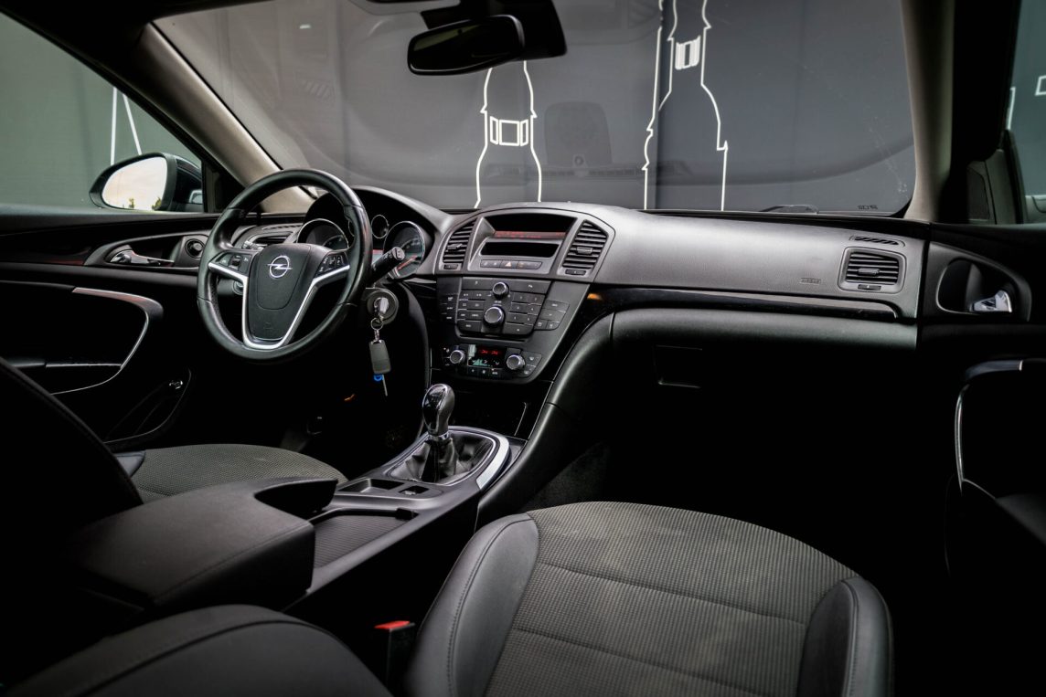 OPEL INSIGNIA SPORTS TOURER