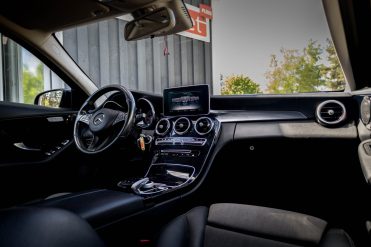 MERCEDES BENZ C200 BLUETEC