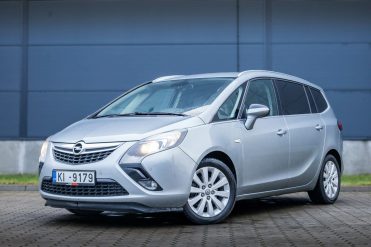 OPEL ZAFIRA TOURER