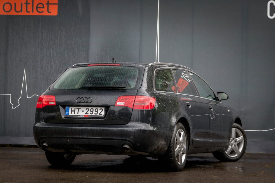 AUDI A6 AVANT