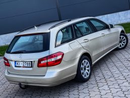 MERCEDES BENZ E220
