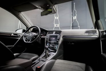 VW GOLF