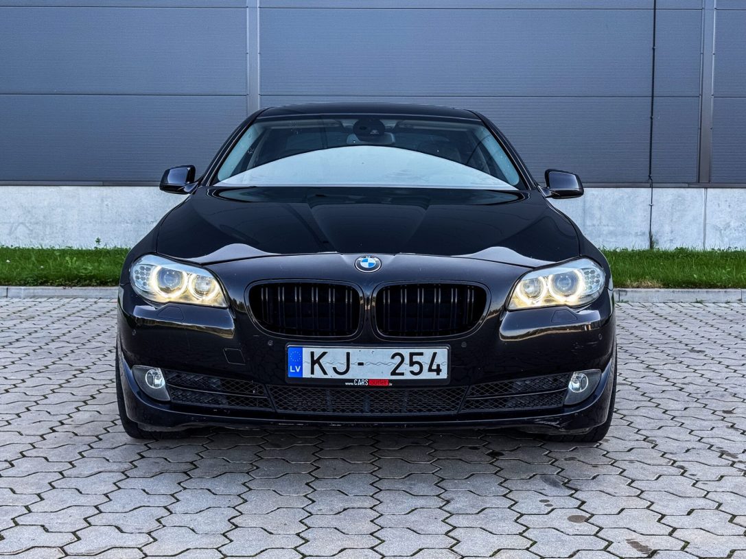 BMW 525