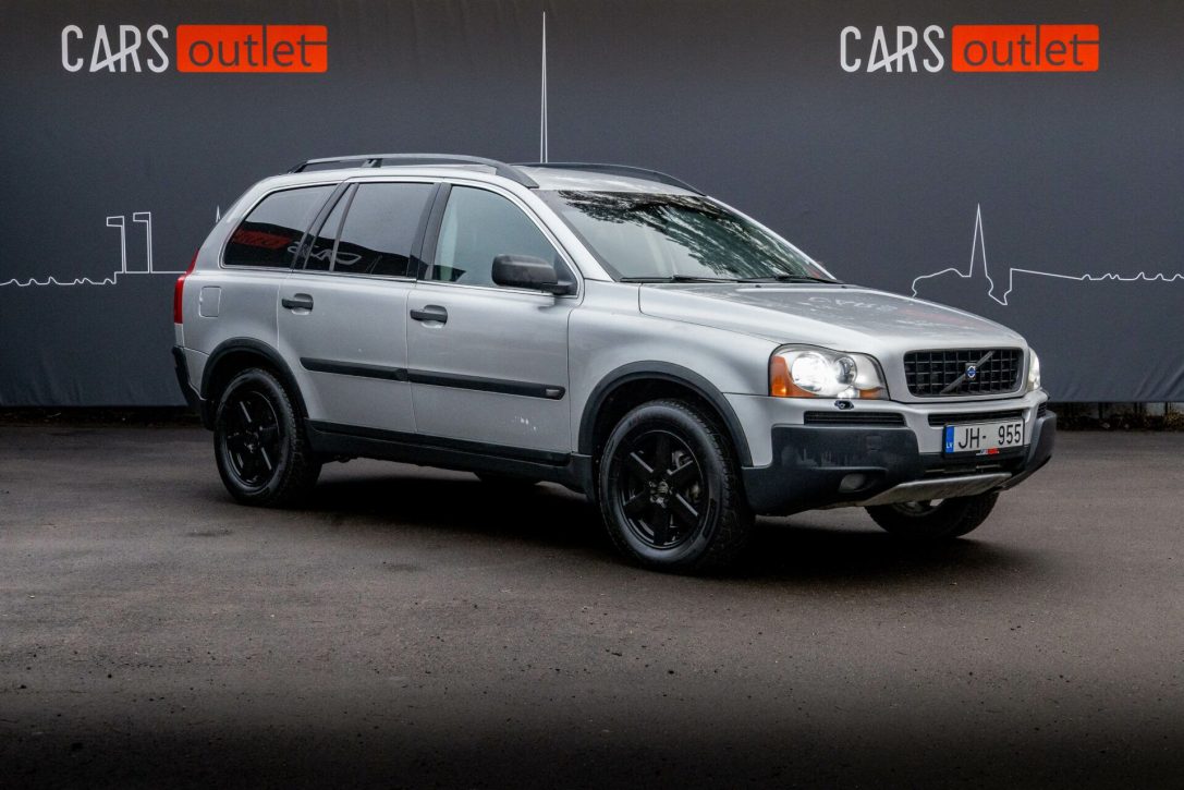 VOLVO XC90