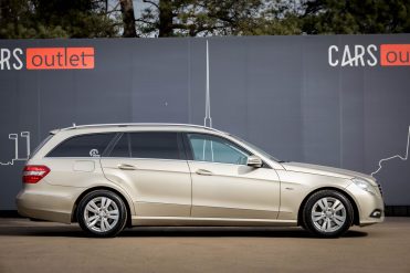MERCEDES BENZ E250