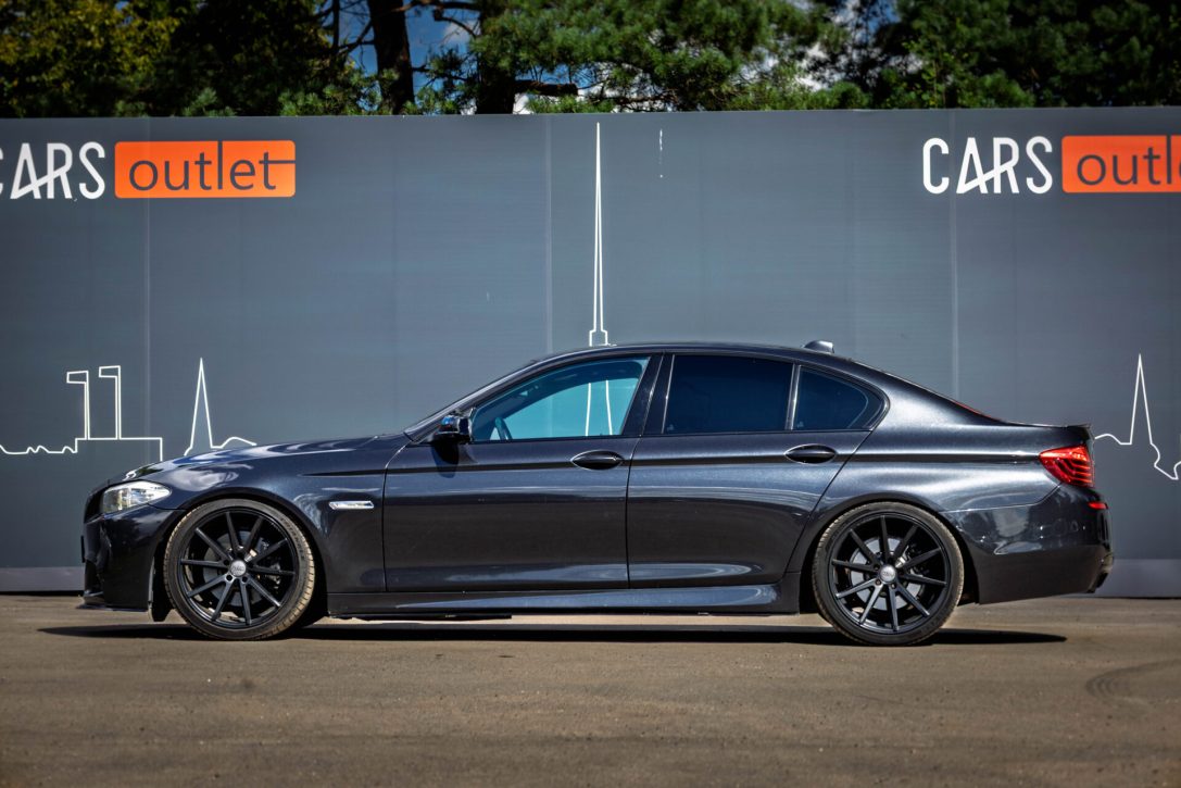 BMW 525