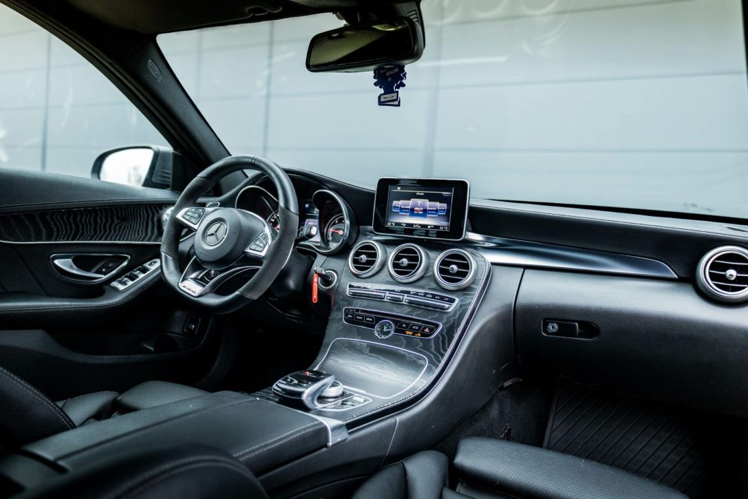 MERCEDES BENZ C200 BLUETEC