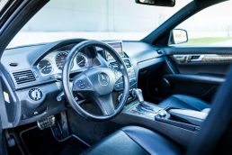 MERCEDES BENZ C250