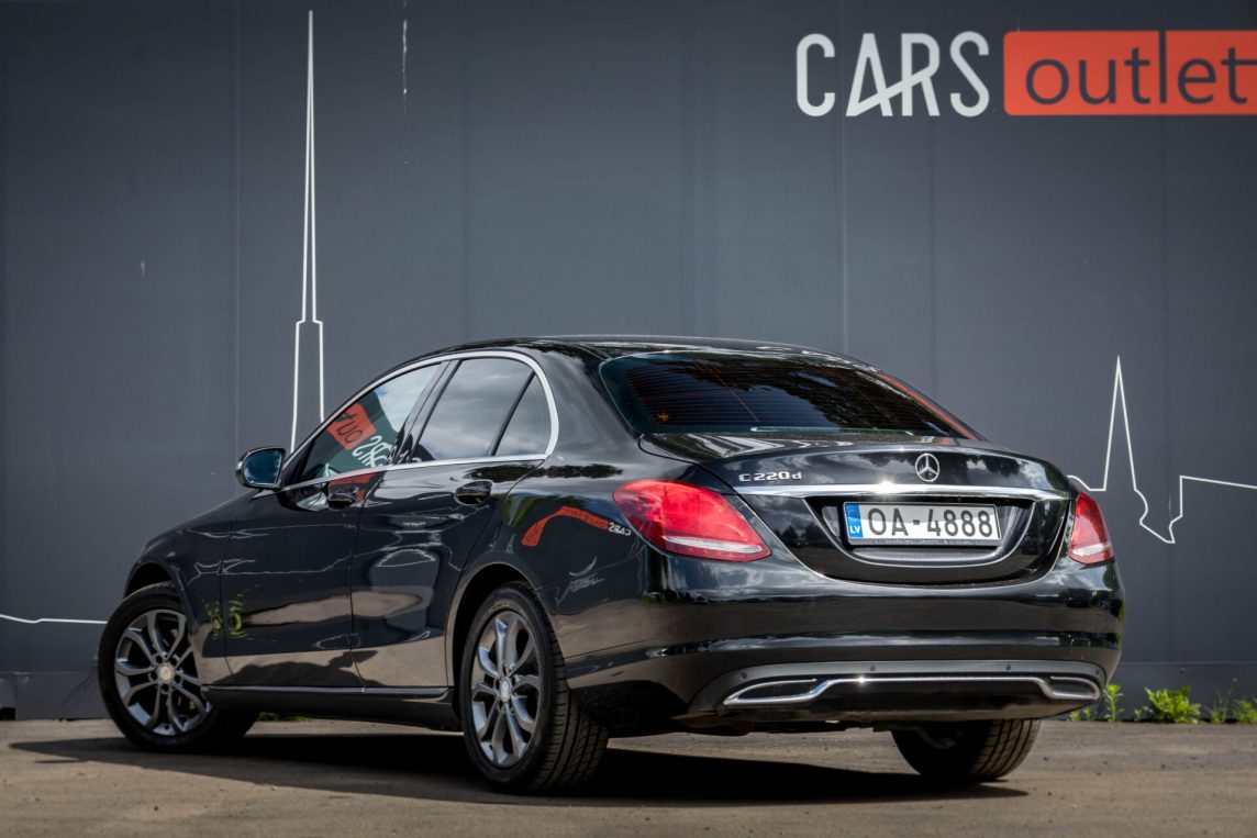 MERCEDES BENZ C 220 D