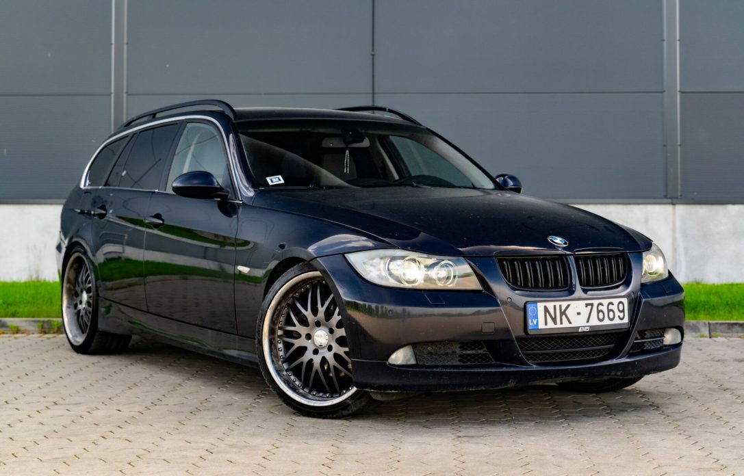 BMW 325D