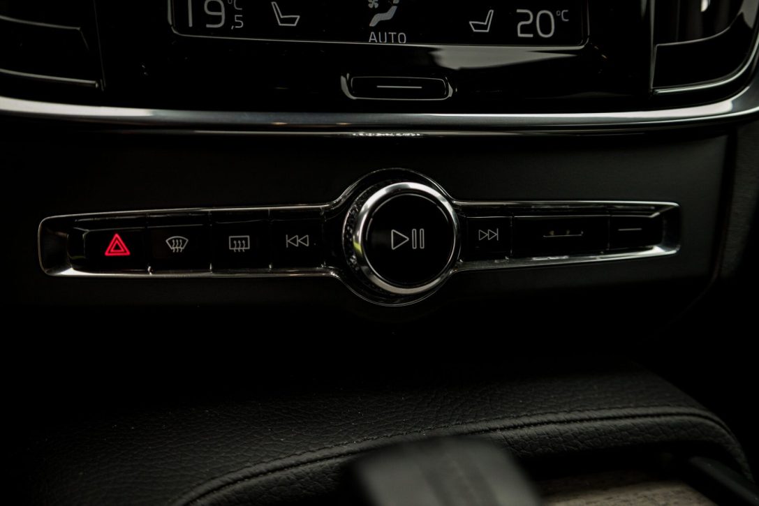 VOLVO V90 CROSS COUNTRY