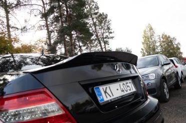 MERCEDES BENZ C320