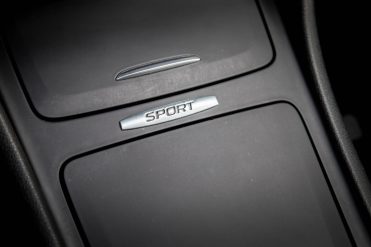 MERCEDES BENZ A180
