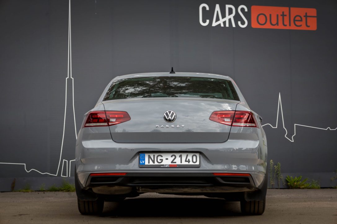 VW PASSAT