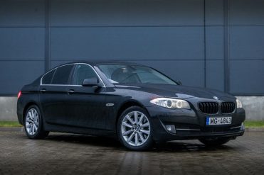 BMW 525