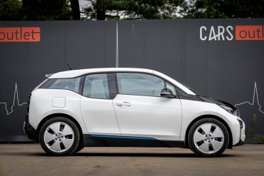 BMW I I3